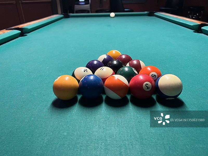 台球桌摆设图片素材