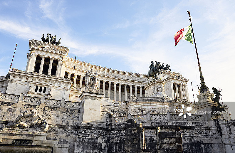 罗马维托里奥·埃马努埃莱二世纪念碑图片素材