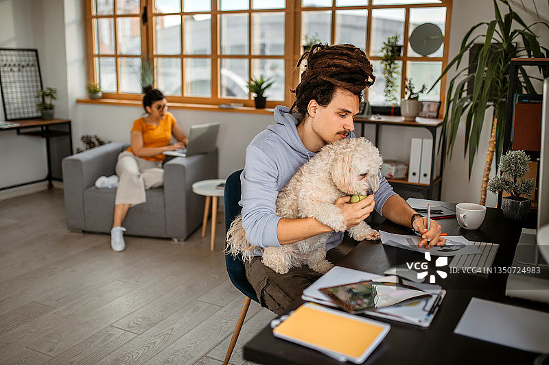 大学在线学习图片素材