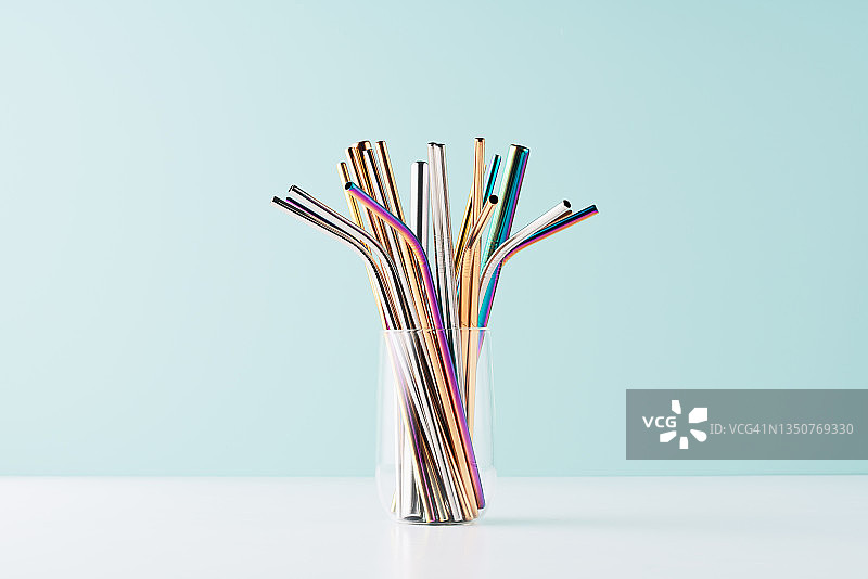 可重复使用的金属吸管图片素材