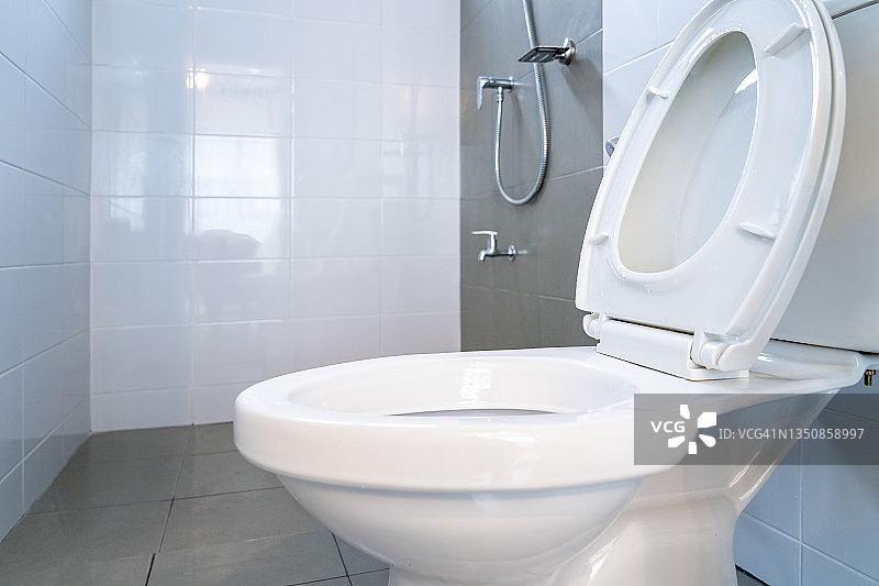 卫生间里的马桶图片素材