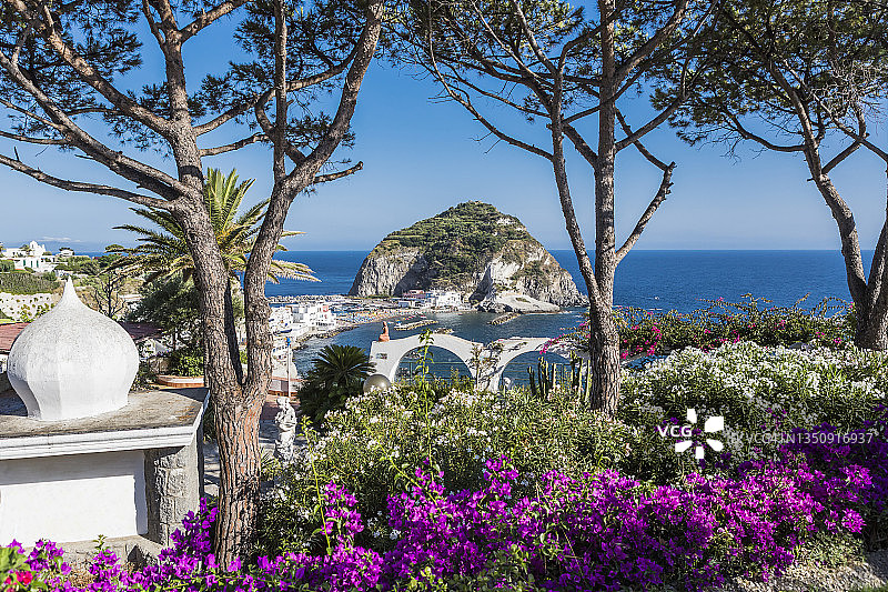 圣安杰洛附近的海岸线风光图片素材