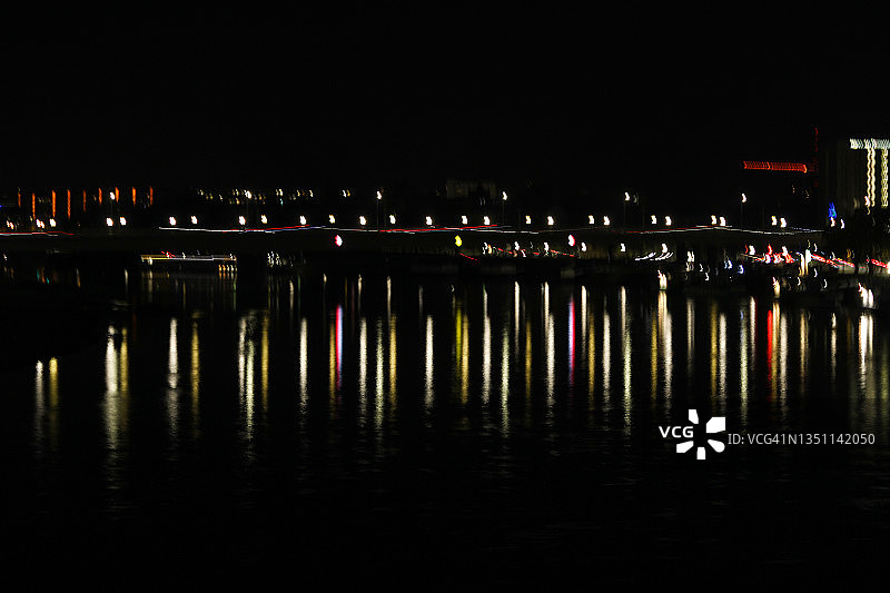 德累斯顿的布吕尔平台夜景图片素材