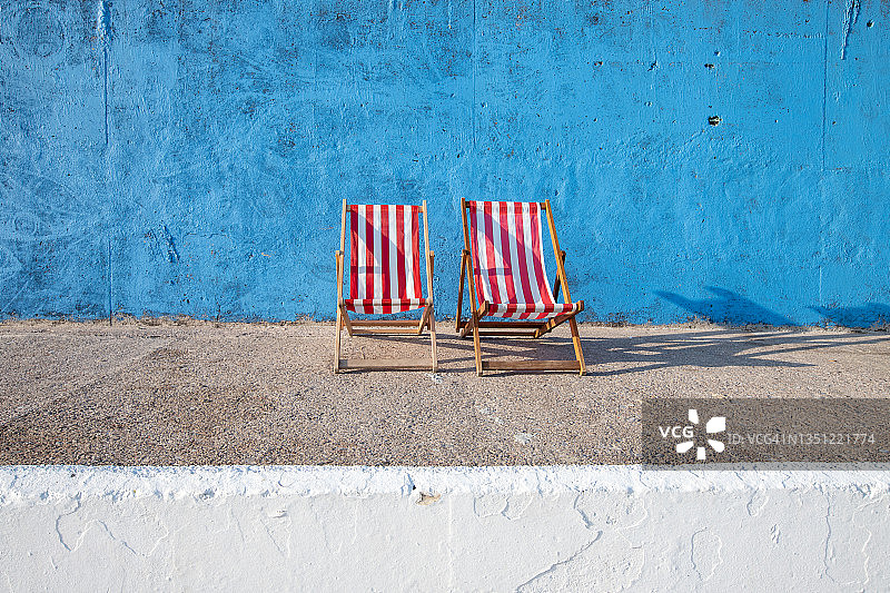 两张躺椅图片素材