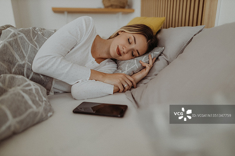 使用手机图片素材