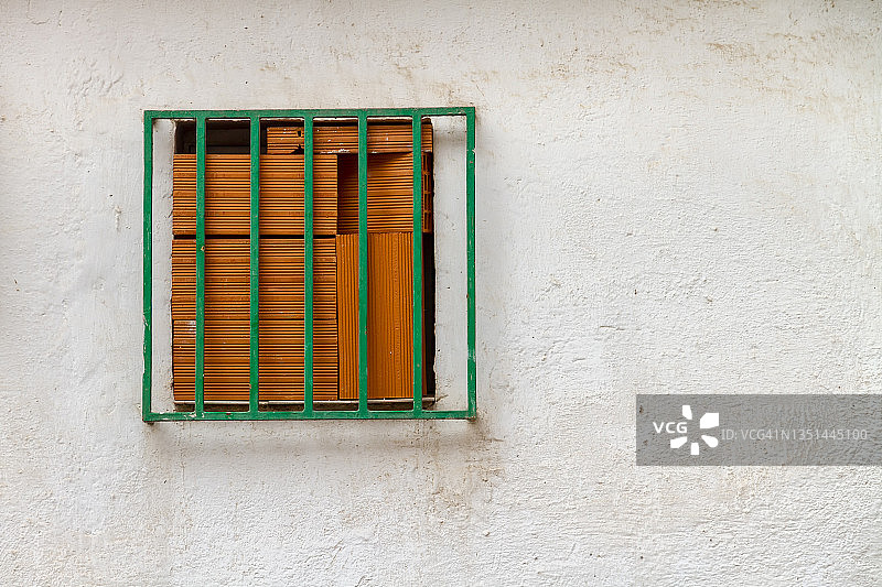 用堆叠砖块砌成的窗户图片素材