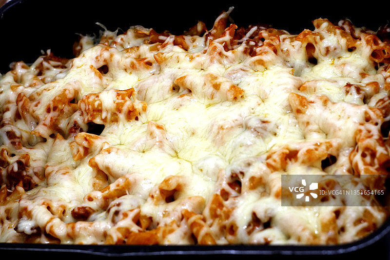 番茄奶酪通心粉特写图片素材