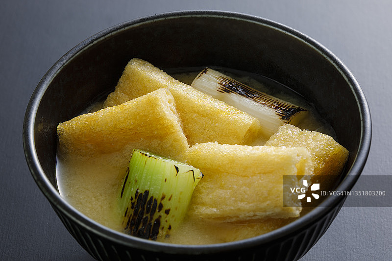 日式自制味噌汤纯素食谱图片素材
