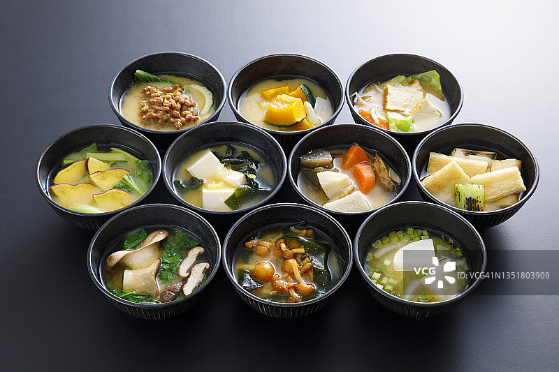 日式自制味噌汤纯素食谱图片素材