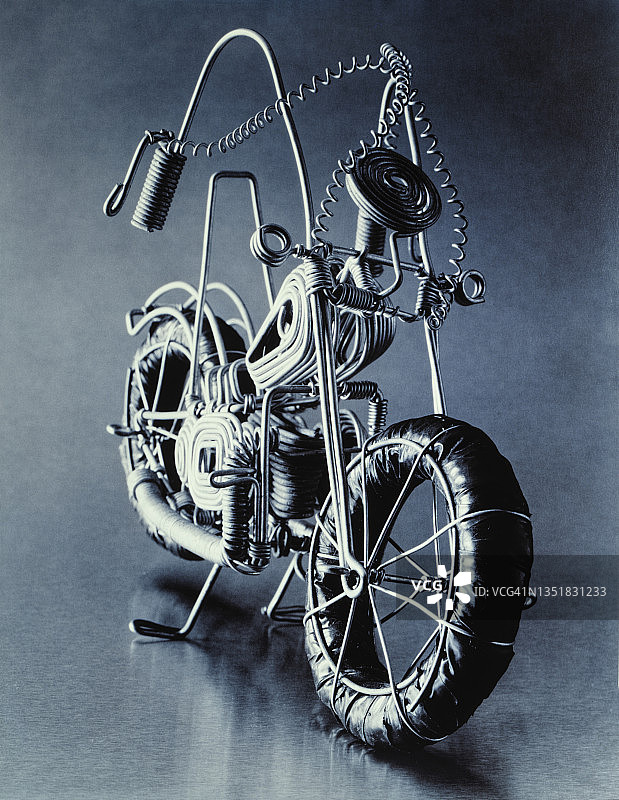 金属丝摩托车图片素材
