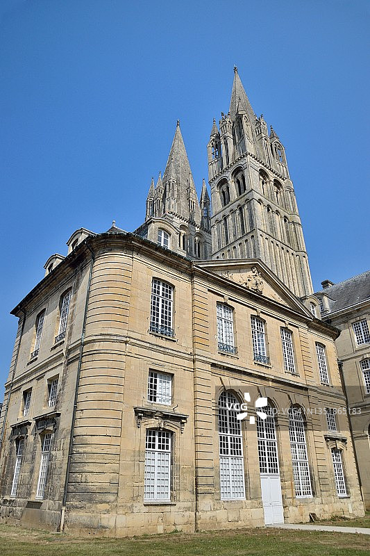 卡昂圣埃蒂安教堂图片素材