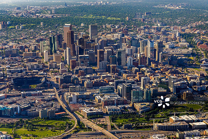 科罗拉多州丹佛市的春天航拍图片素材