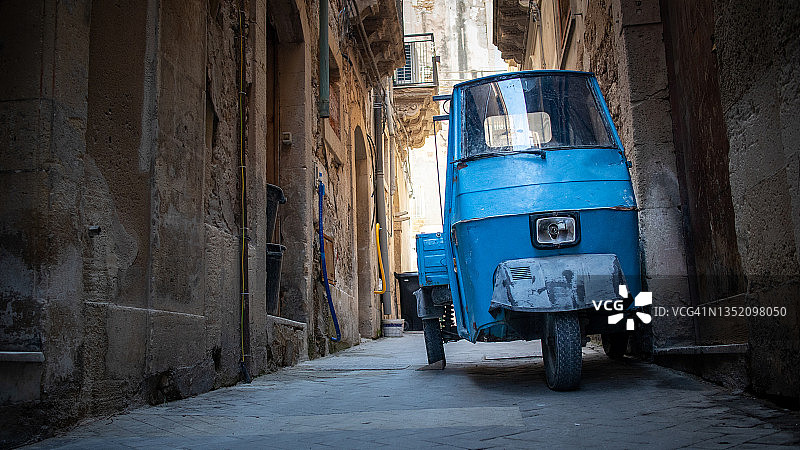 比亚乔的标志性Ape图片素材