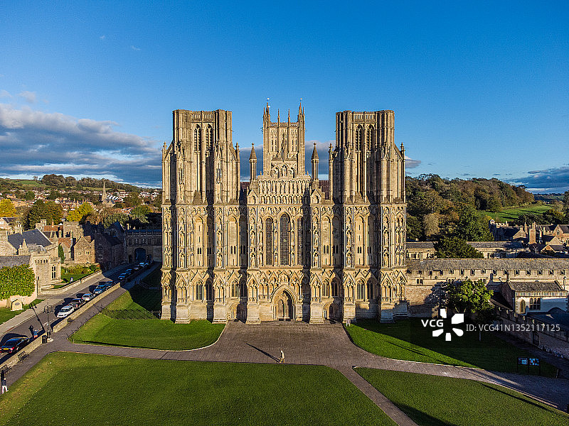 高角度视角的威尔斯大教堂图片素材