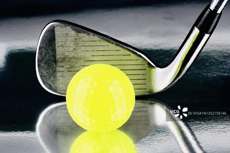 高尔夫球近景拍摄图片素材