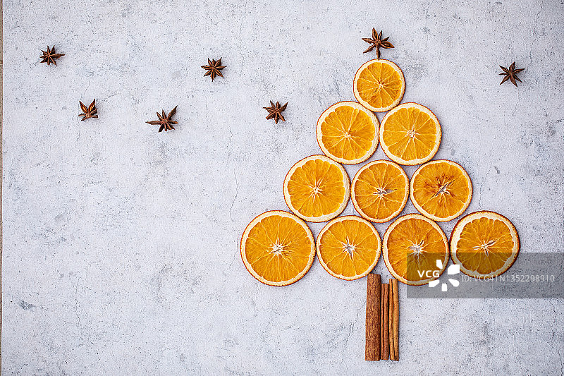 橙片肉桂八角圣诞树图片素材