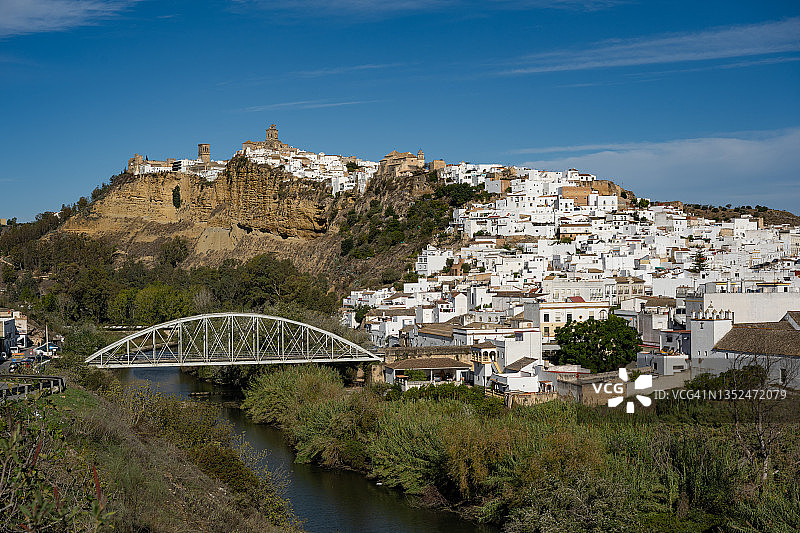 西班牙安达卢西亚白色乡村阿尔科斯德拉弗龙特拉图片素材