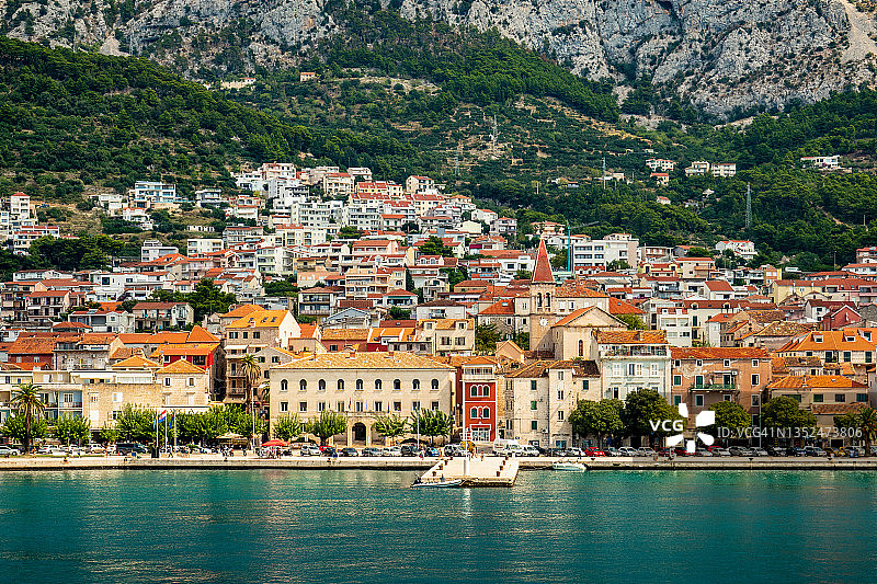 克罗地亚马卡尔斯卡的海滨图片素材