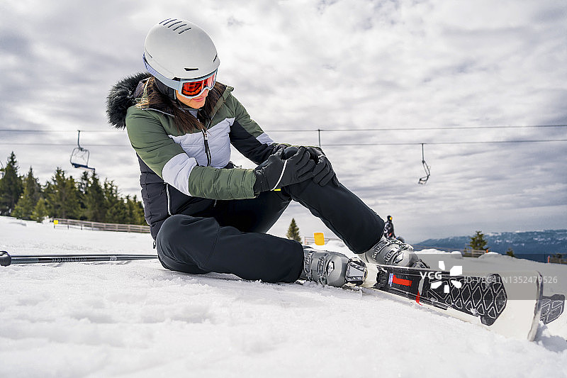 滑雪受伤素材图片素材
