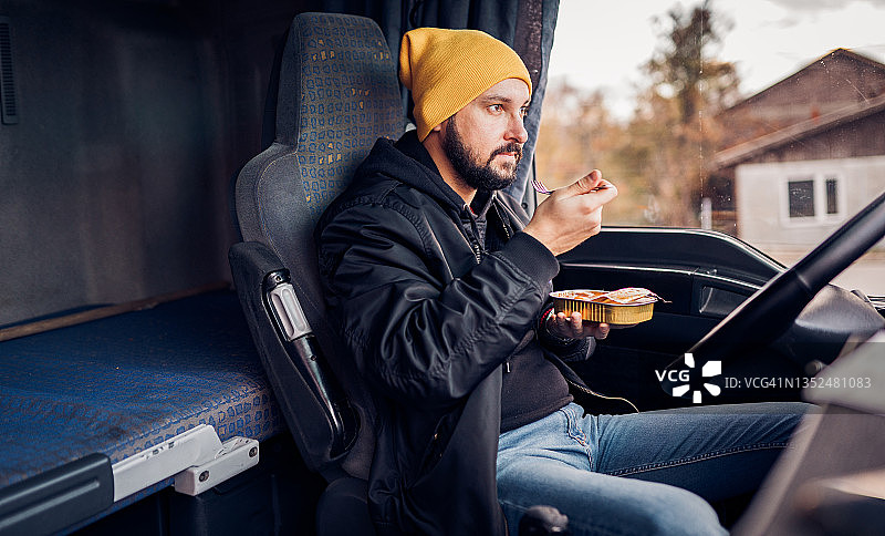 卡车司机的生活图片素材