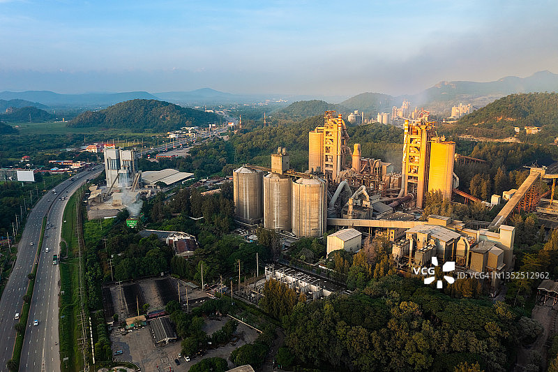 水泥混凝土制造厂航拍图片素材