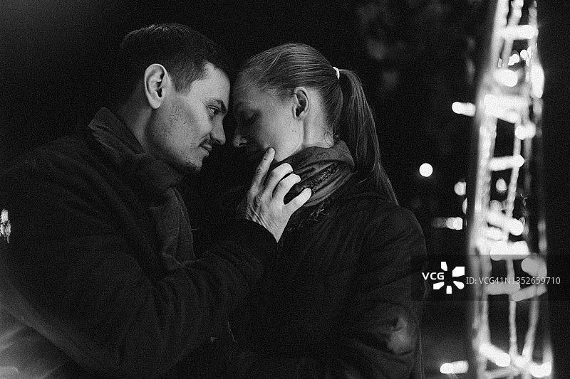 情侣共度美好时光图片素材