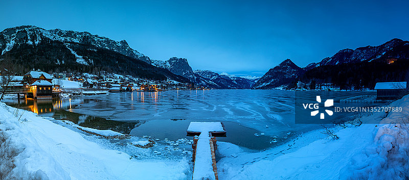 格伦德尔湖冬季（施蒂利亚/奥地利）图片素材
