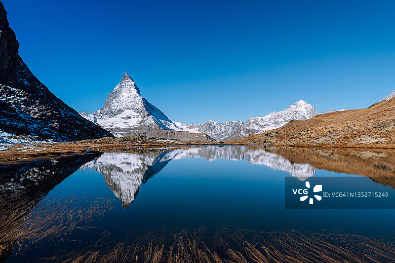 瑞士瓦莱州马特宏峰风光图片素材
