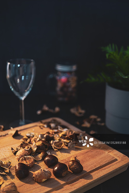 秋天的栗子图片素材