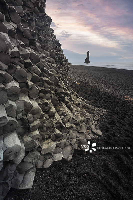 冰岛雷尼斯法加拉著名海滩图片素材