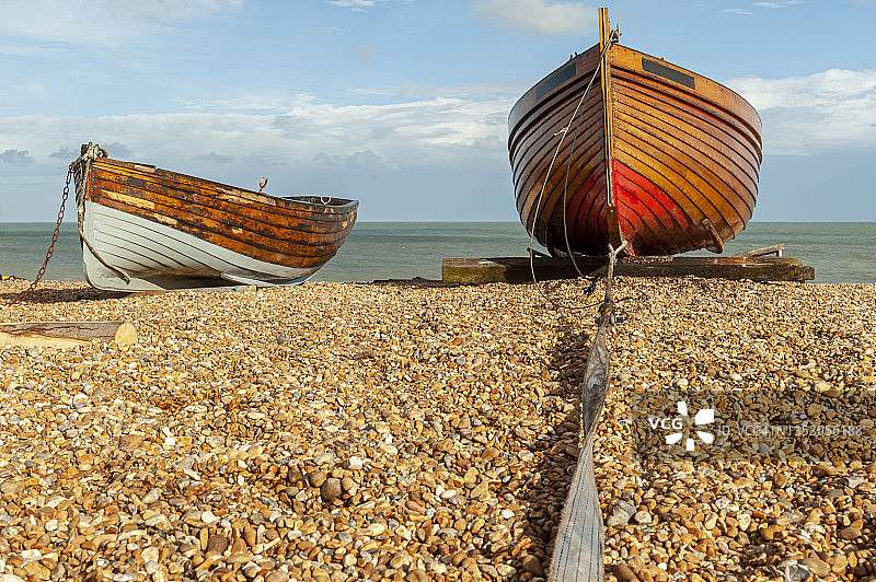 英国肯特郡迪尔海滩渔船图片素材