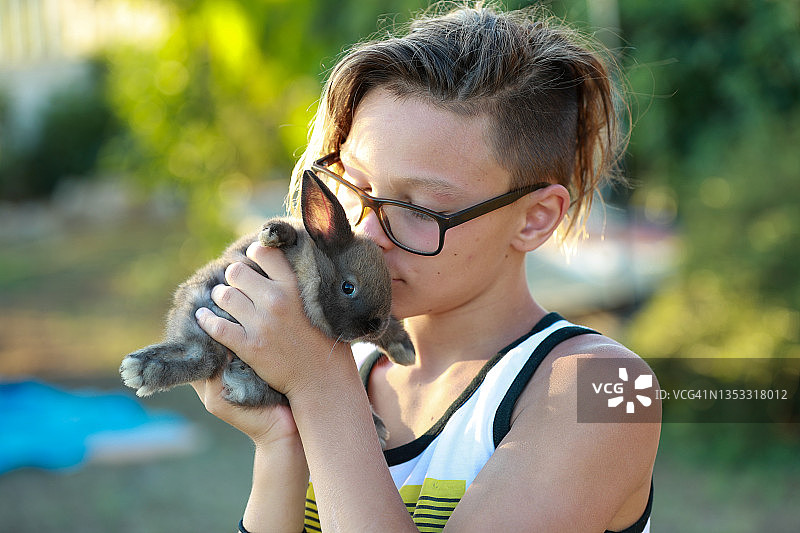 爱心兔图片素材