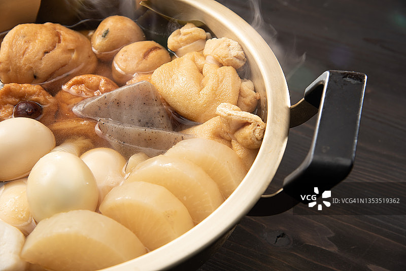 鱼饼蔬菜炖图片素材