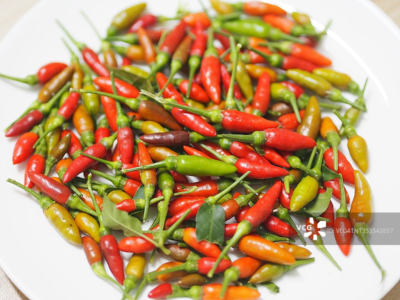 红色泰国辣椒图片素材