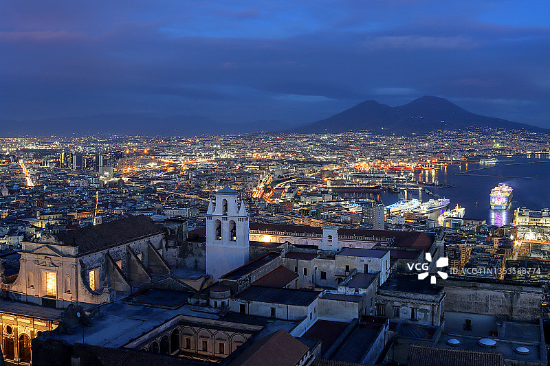 意大利那不勒斯和维苏威火山景观图片素材