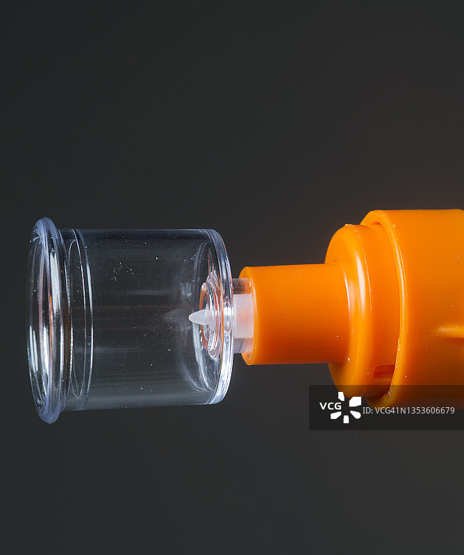 蛇咬伤吸液杯图片素材