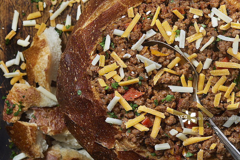 酸面包碗里的辣椒图片素材