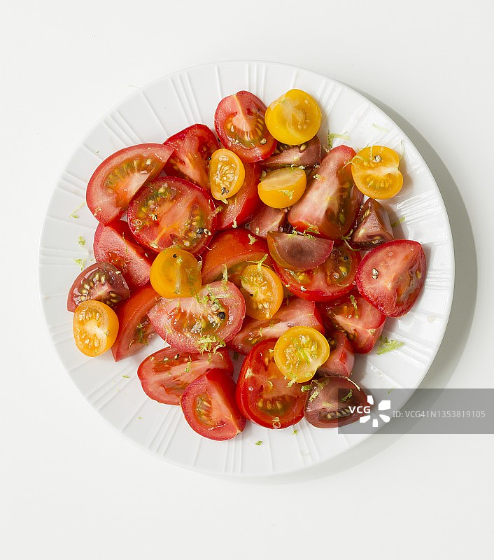 红黄番茄沙拉图片素材