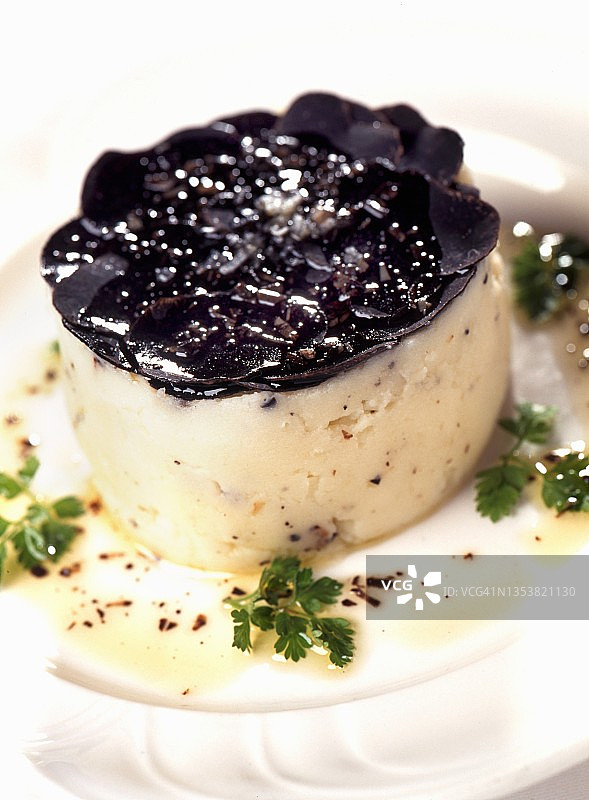 松露瓦什兰马铃薯泥图片素材