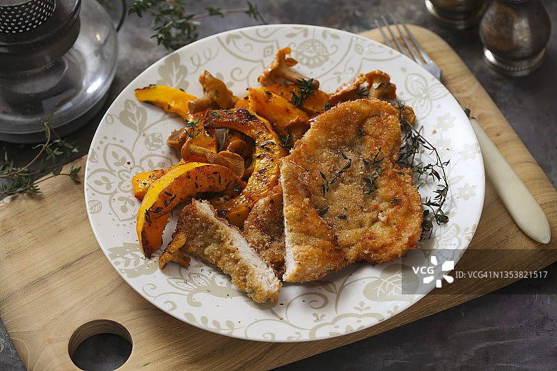 小牛肉配南瓜图片素材