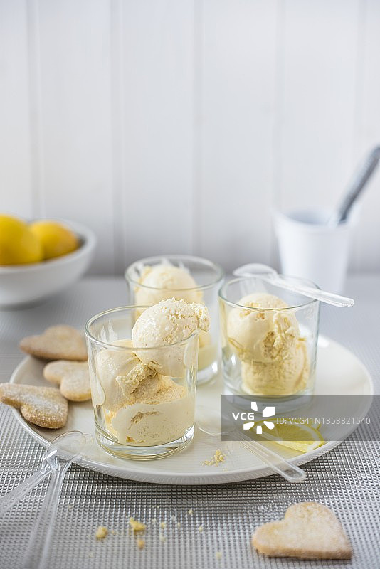 柠檬饼干冰淇淋图片素材