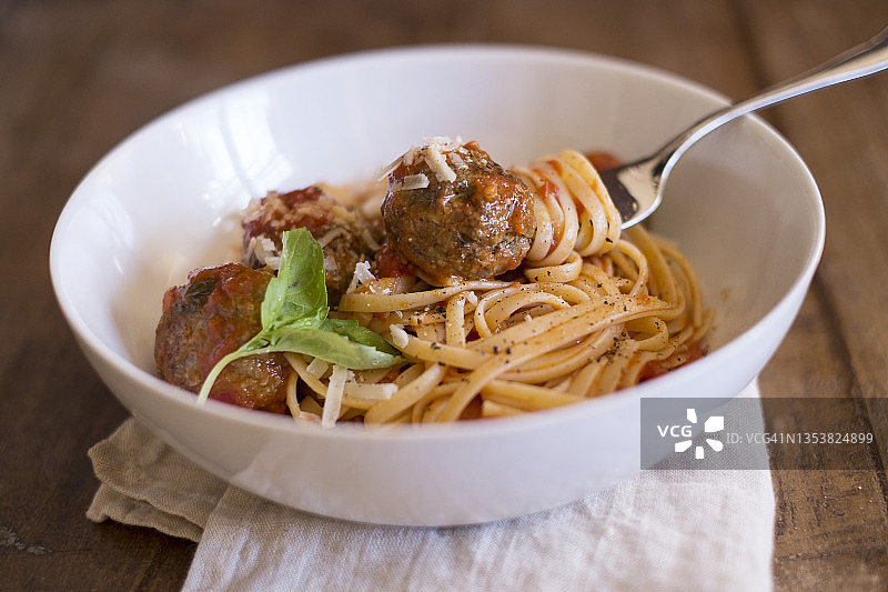 番茄酱肉丸Tagliatelle意面图片素材