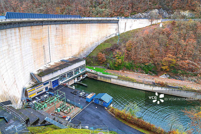 卢森堡埃施河畔苏尔水电站大坝图片素材
