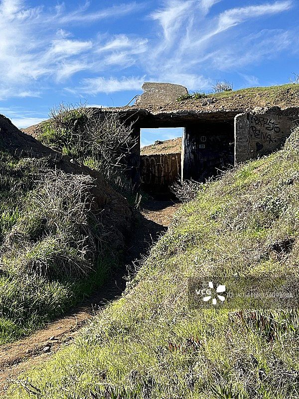 金门国家 recreation 公园的老地堡，马林县，罗迪欧海滩图片素材