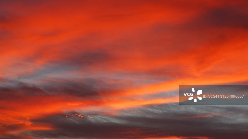 戏剧性的天空图片素材