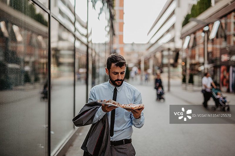 边走边吃图片素材