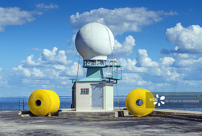 佛罗里达州圣彼得堡坦帕湾气象环境监测站/卫星图片素材