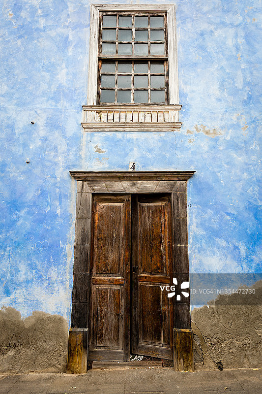 西班牙加那利群岛兰萨罗特岛特吉塞的老房子图片素材