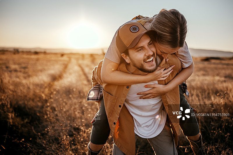 爱运亨通图片素材