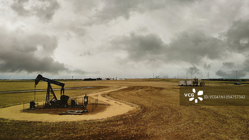 美国西部日落晚霞云景图片素材